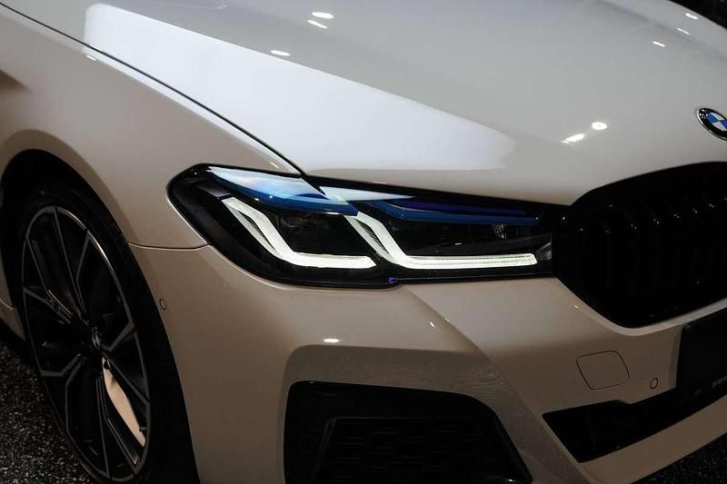 Gebraucht BMW 540 M Sport 333 PS (244 kW) 2020 Weiß Limousine