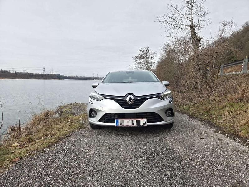 Gebraucht Renault Clio V Zen 101 PS (74 kW) 2020 Silber Limousine
