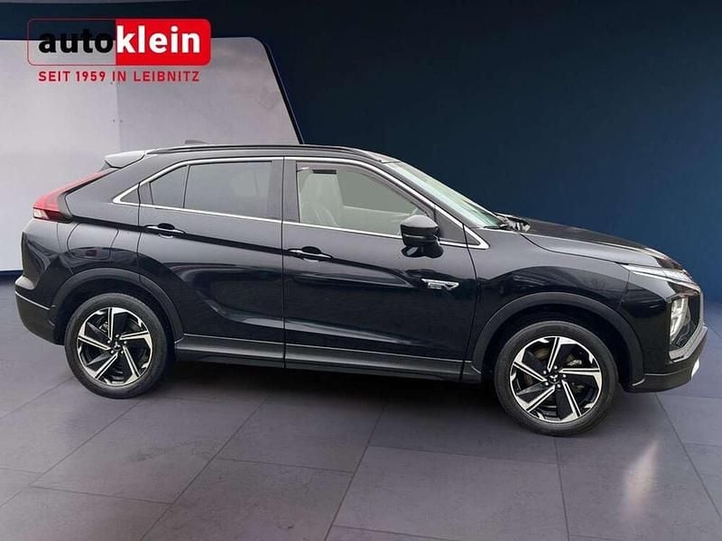 Gebraucht Mitsubishi Eclipse Cross Intense+ 98 PS (72 kW) 2021 Schwarz SUV