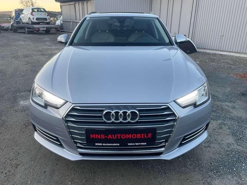 Gebraucht Audi A4 Sport 122 PS (89 kW) 2017 Grau Kombi