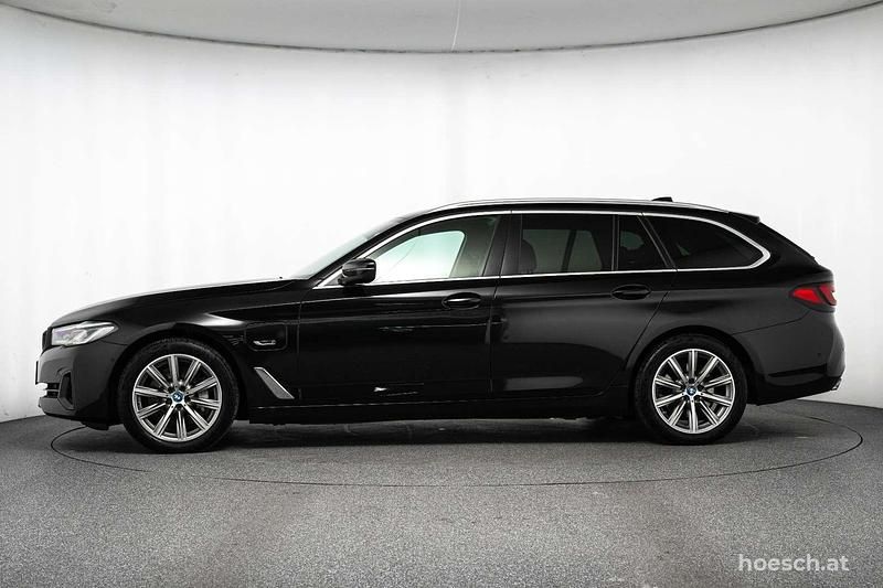 Gebraucht BMW 530e 292 PS (214 kW) 2022 Schwarz Kombi