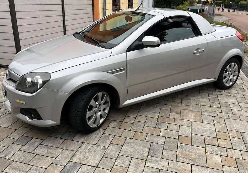Gebraucht Opel Tigra Edition 90 PS (66 kW) 2007 Cabrio