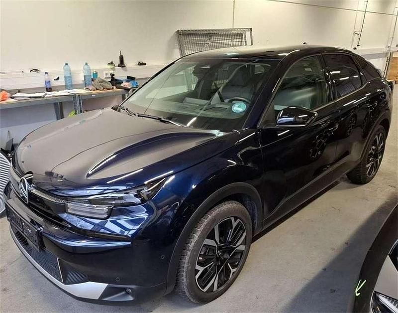 Gebraucht Citroën C4 PureTech 131 PS (96 kW) 2025 Blau Limousine