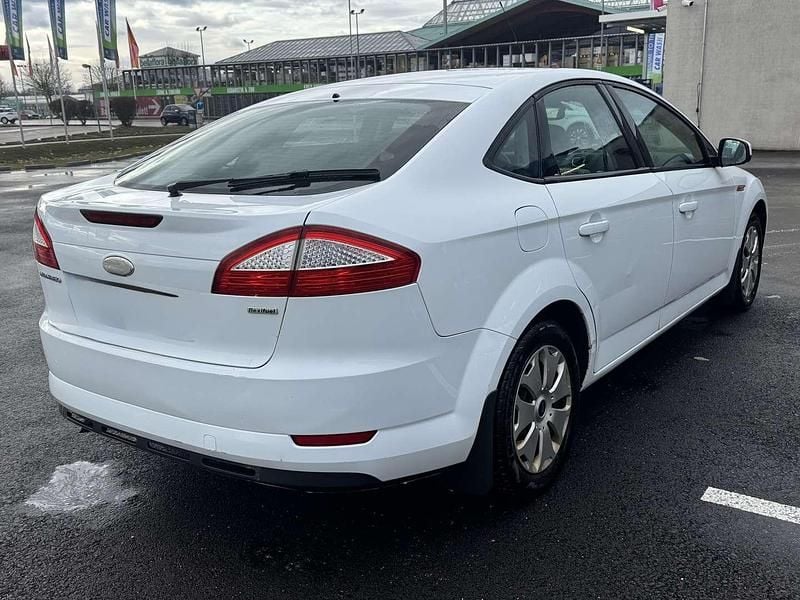 Gebraucht Ford Mondeo Trend 145 PS (106 kW) 2009 Limousine