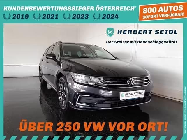 Gebraucht VW Passat GTE 156 PS (114 kW) 2022 Grau Kombi