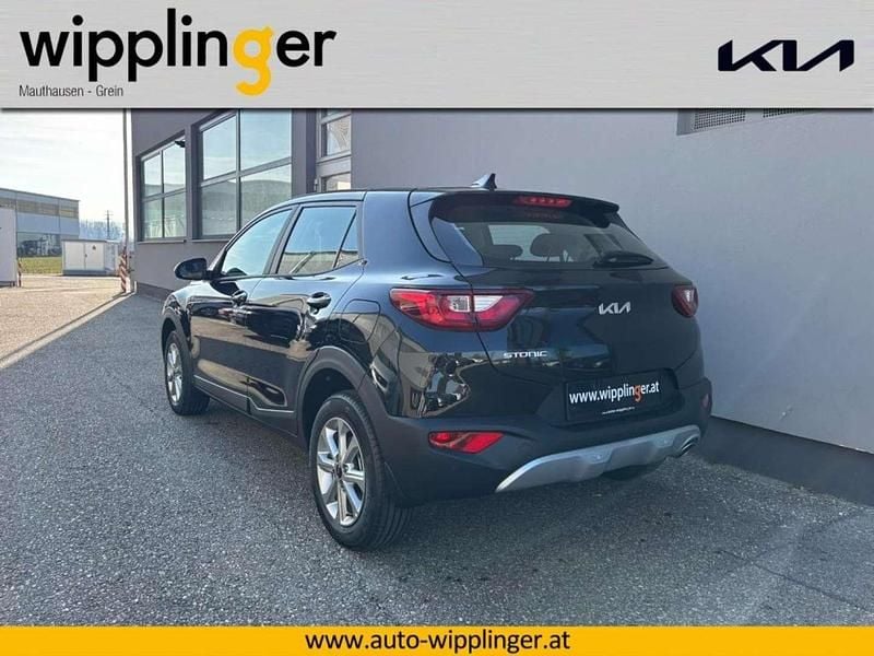 Gebraucht Kia Stonic 75 PS (55 kW) 2025 Schwarz SUV
