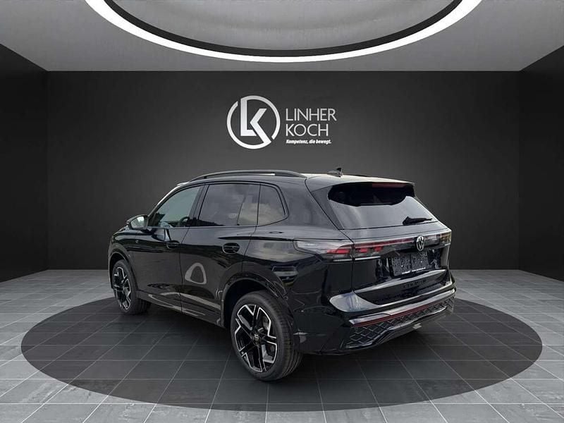 Gebraucht VW Tiguan Sport 193 PS (141 kW) 2025 Schwarz SUV