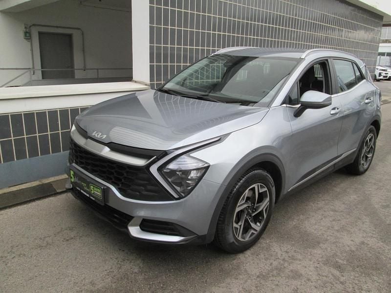 Gebraucht Kia Sportage 150 PS (110 kW) 2022 Lunarsilber met SUV