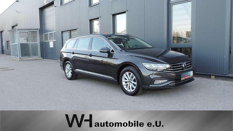 Gebraucht VW Passat Business 150 PS (110 kW) 2020 Grau Kombi