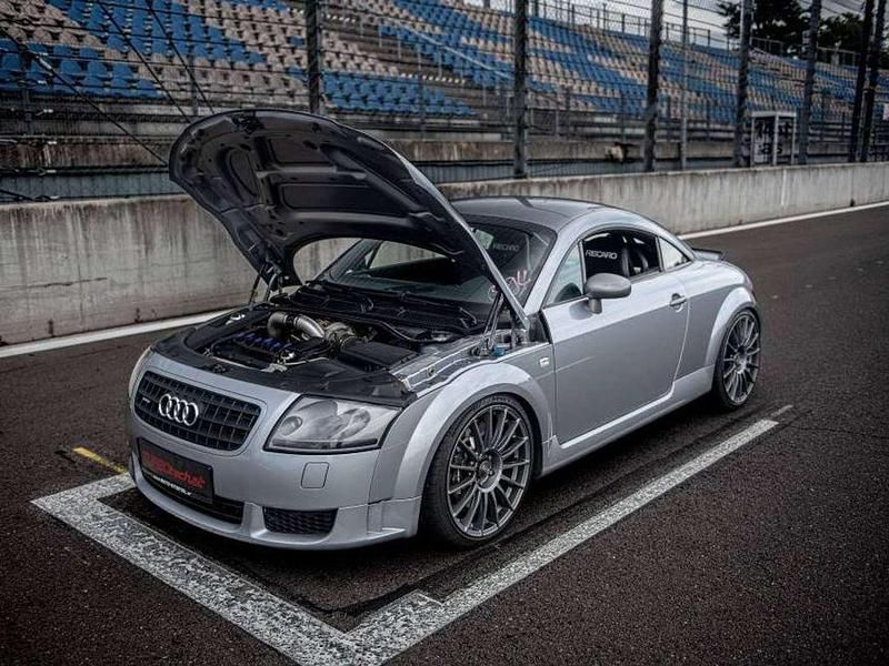 Silber Gebraucht 2003 Audi TT Performance Coupé | € 24.990 - Bild 1/4