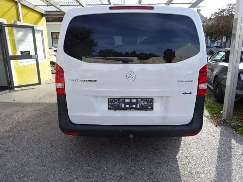 Gebraucht Mercedes Vito 136 PS (100 kW) 2019 Weiß Van