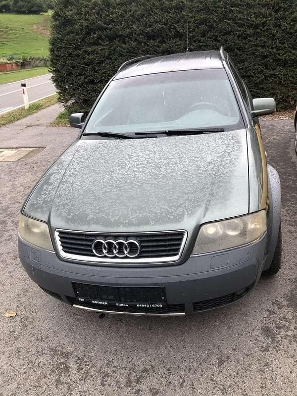 Gebraucht Audi A6 Allroad 179 PS (131 kW) 2004 Grün Kombi