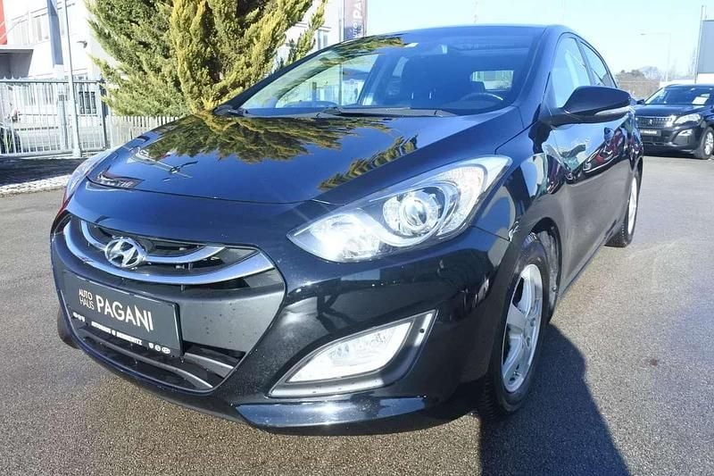 Gebraucht 2013 Hyundai i30 Premium Limousine | € 9.495 (Fairer Preis) - Bild 1/4