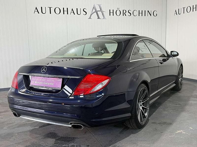 Gebraucht Mercedes CL500 387 PS (284 kW) 2010 Blau Coupé