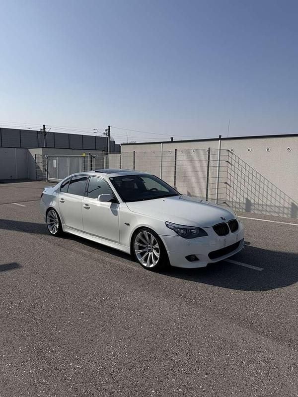 Gebraucht BMW 525 M Sport 197 PS (144 kW) 2008 Limousine