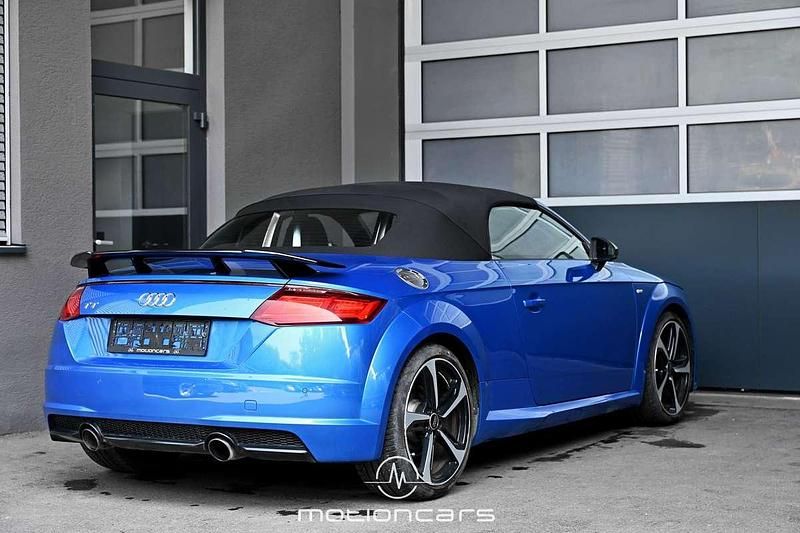 Gebraucht Audi TT Roadster S-Line 230 PS (169 kW) 2018 Blau Cabrio