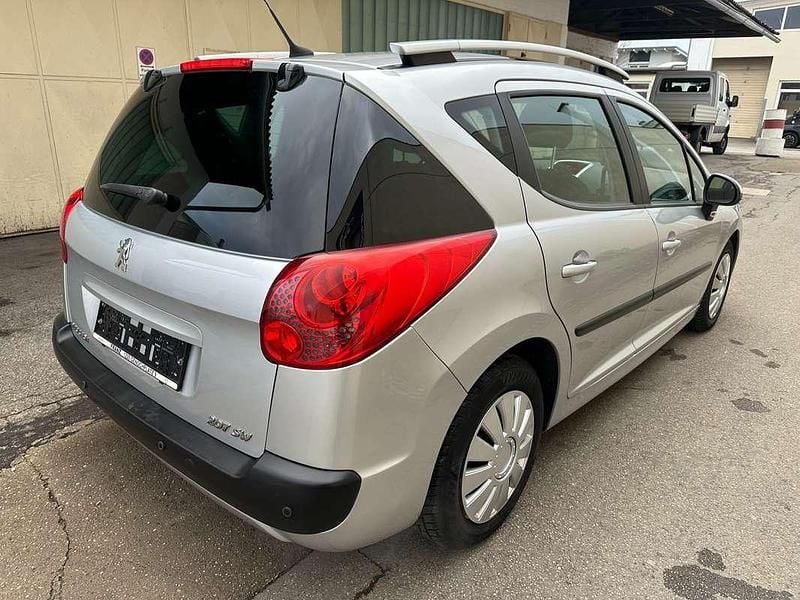 Gebraucht Peugeot 207 Active 109 PS (80 kW) 2007 Grau Kombi