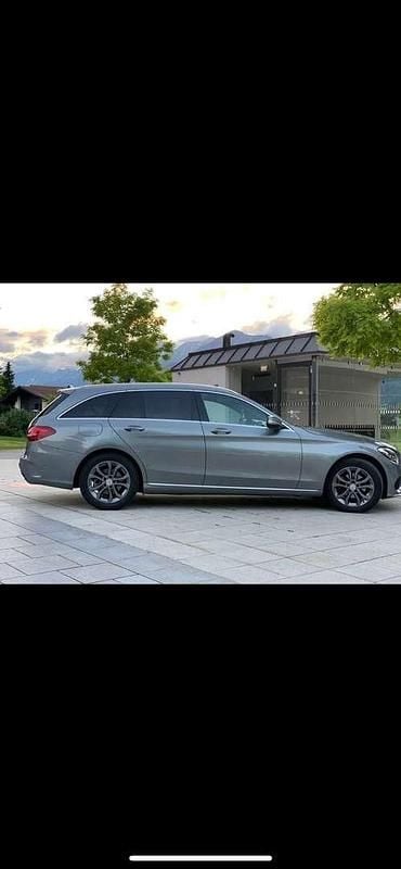 Gebraucht Mercedes C180 Avantgarde 116 PS (85 kW) 2015 Silber Kombi