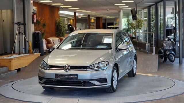 Gebraucht VW Golf VII 86 PS (63 kW) 2019 Grau Limousine