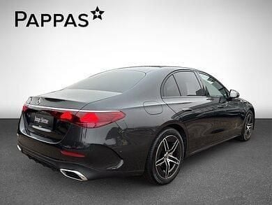 Gebraucht Mercedes E220 197 PS (144 kW) 2024 Graphitgrau Limousine