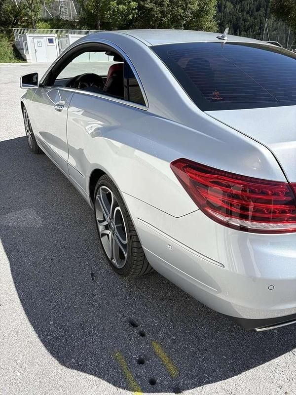 Gebraucht Mercedes E400 333 PS (244 kW) 2015 Grau Coupé