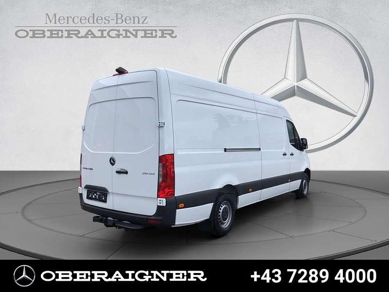 Gebraucht Mercedes Sprinter 150 PS (110 kW) 2023 Weiß Van