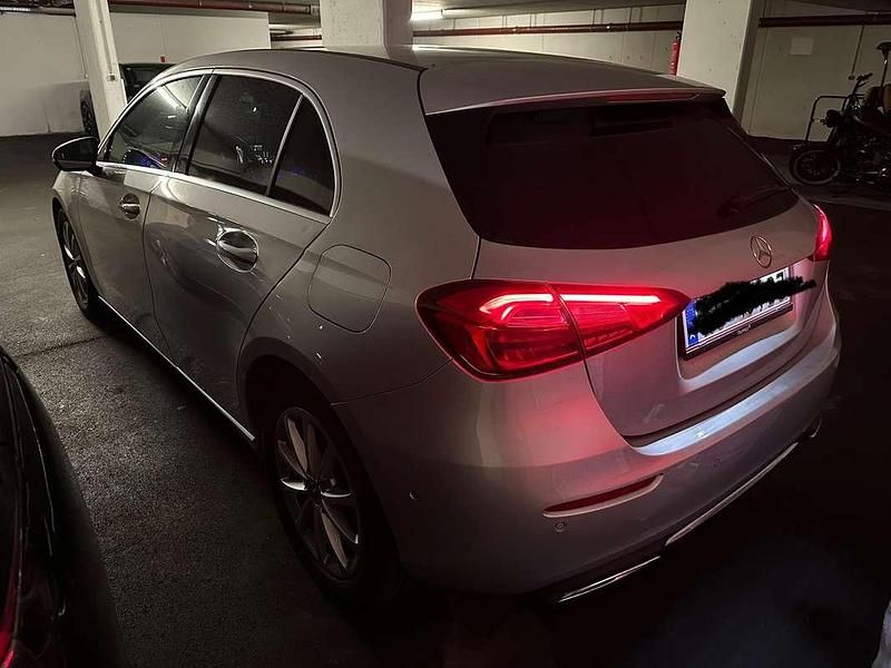 Gebraucht Mercedes A180 Style 116 PS (85 kW) 2020 Limousine
