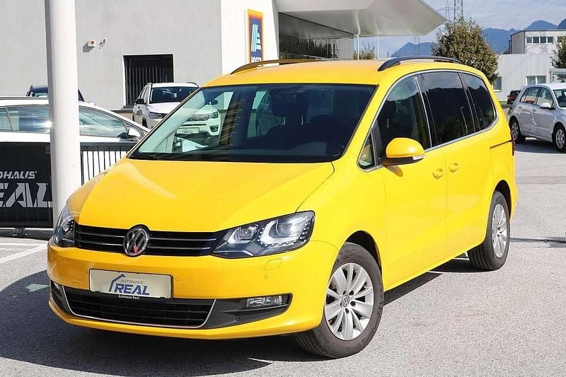 Gelb Gebraucht 2016 VW Sharan Business Van / Kleinbus | € 9.900 (Superpreis) - Bild 1/4