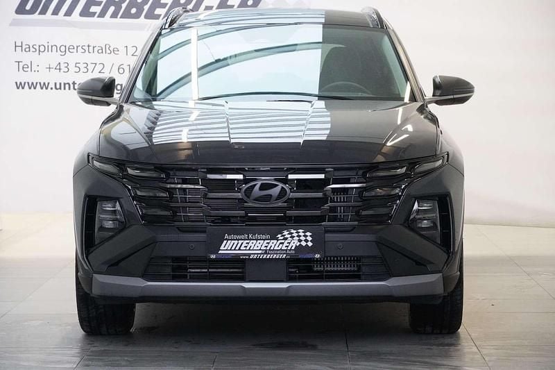Gebraucht Hyundai Tucson 215 PS (158 kW) 2025 Grau SUV
