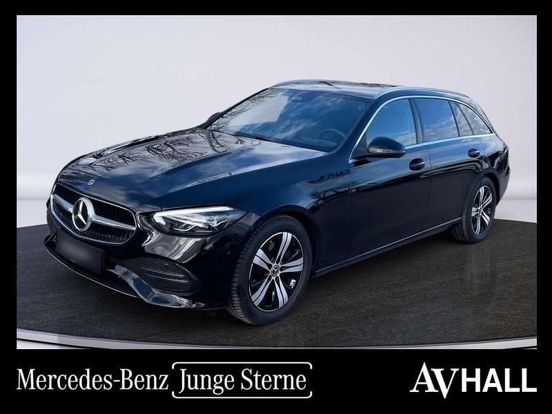 Gebraucht Mercedes C200 Edition 163 PS (119 kW) 2025 Schwarz Kombi