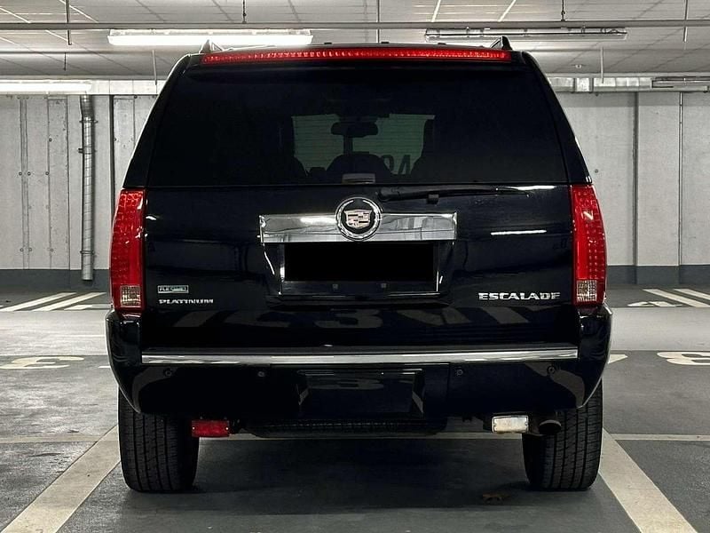 Gebraucht Cadillac Escalade 409 PS (300 kW) 2011 Schwarz SUV