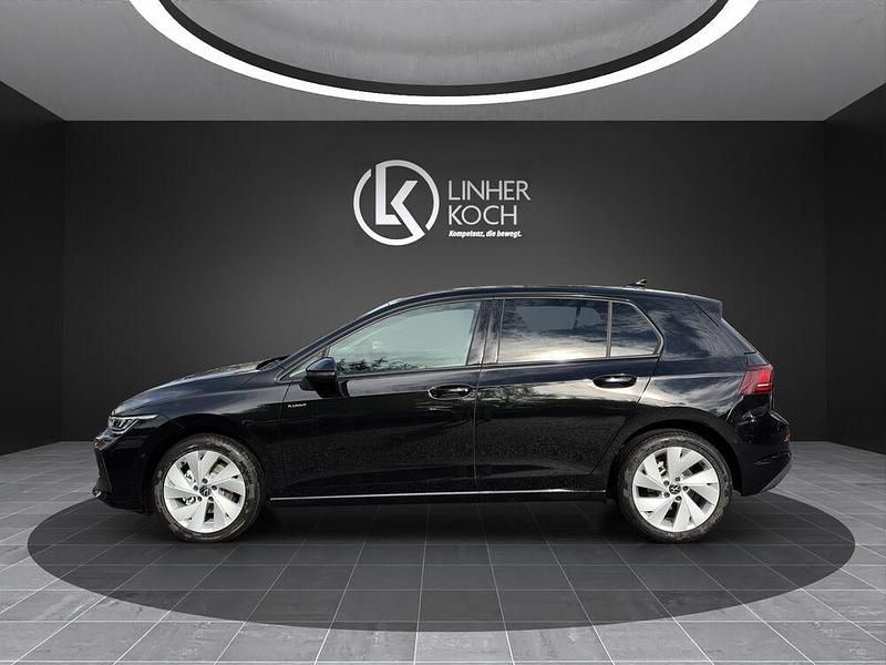 Neu VW Golf VIII 116 PS (85 kW) 2025 Kleinwagen