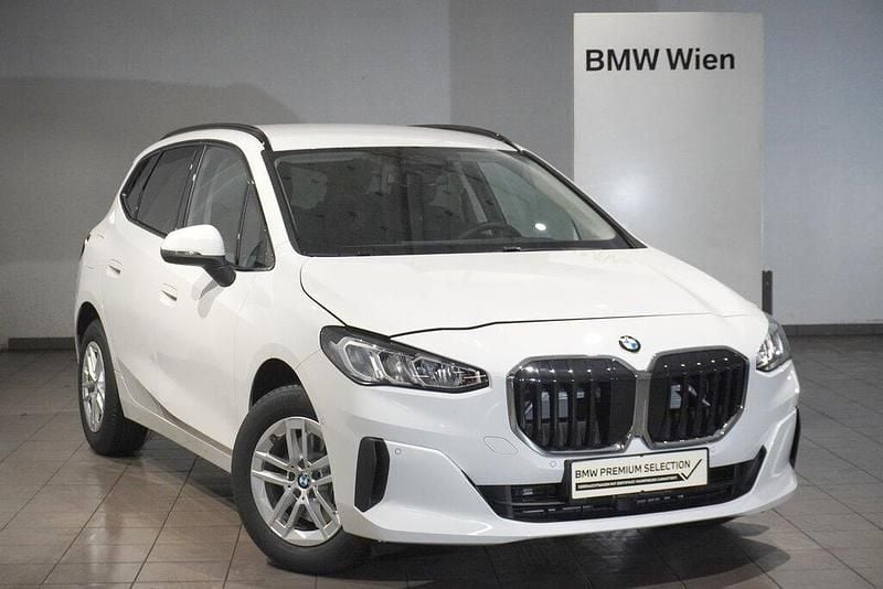 Alpinweiß Gebraucht 2025 BMW 216 Active Tourer Efficient Dynamics Van / Kleinbus | € 30.995 (Fairer Preis) - Bild 1/1