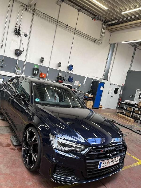 Gebraucht Audi A6 Ambiente 204 PS (150 kW) 2023 Limousine