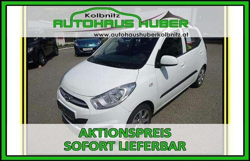 Gebraucht Hyundai i10 Life 69 PS (50 kW) 2012 Weiß Kleinwagen