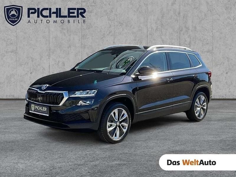 Schwarz metallicperleffektno Gebraucht 2024 Skoda Karoq Selection SUV | € 29.900 (Fairer Preis) - Bild 1/4