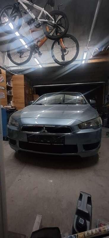 Gebraucht Mitsubishi Lancer Invite 143 PS (105 kW) 2008 Limousine