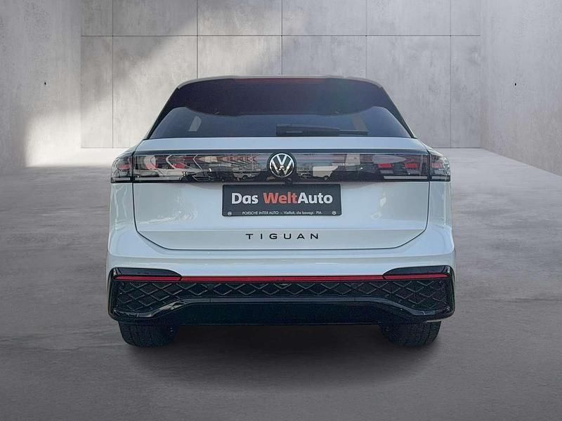 Gebraucht VW Tiguan Sport 204 PS (150 kW) 2025 Weiss  metallicperleffekt SUV