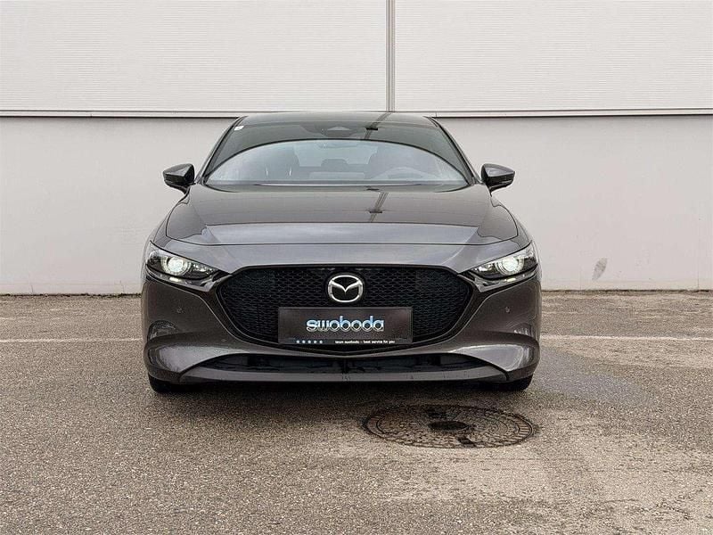 Gebraucht Mazda 3 Exclusive-Line 140 PS (102 kW) 2024 Machine grau Limousine