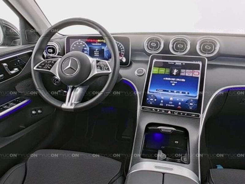 Gebraucht Mercedes C300e Avantgarde 204 PS (150 kW) 2024 Schwarz Limousine