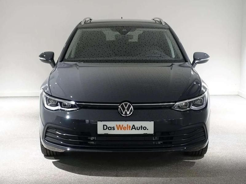 Gebraucht VW Golf VIII Life 116 PS (85 kW) 2024 Grau Kombi