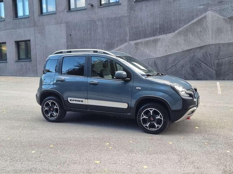 Blau Gebraucht 2021 Fiat Panda Cross Cross Kleinwagen | € 18.950 (Guter Preis) - Bild 1/4