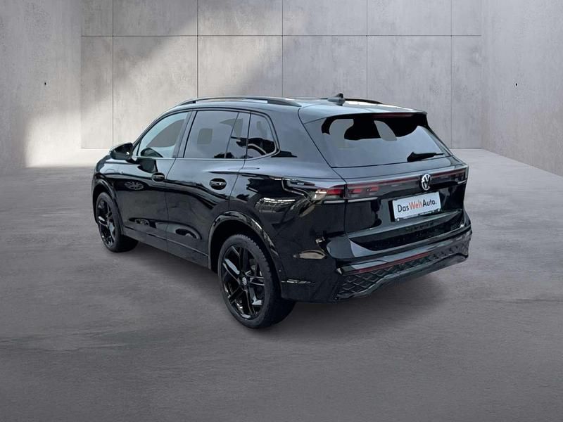 Neu VW Tiguan Sport 204 PS (150 kW) 2025 Schwarz SUV