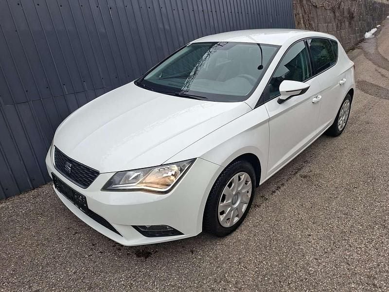 Gebraucht Seat Leon Reference 86 PS (63 kW) 2013 Weiss  normal Limousine