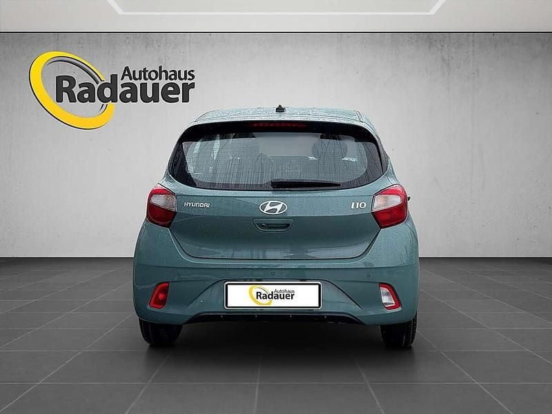 Neu Hyundai i10 63 PS (46 kW) 2025 Grün Kleinwagen