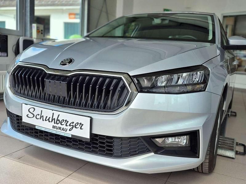 Gebraucht Skoda Fabia Ambition 80 PS (58 kW) 2023 Silber Kleinwagen