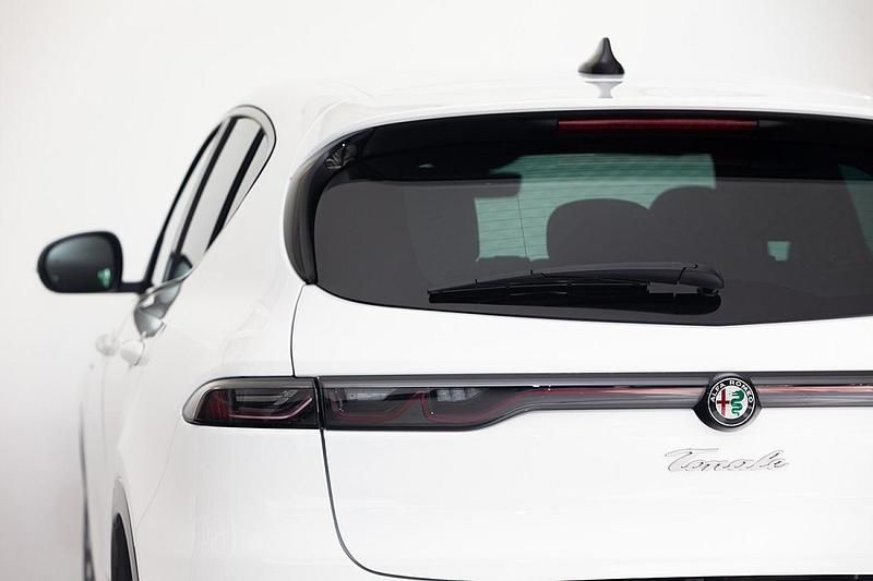 Neu Alfa Romeo Tonale Sprint 160 PS (117 kW) 2025 Weiß SUV