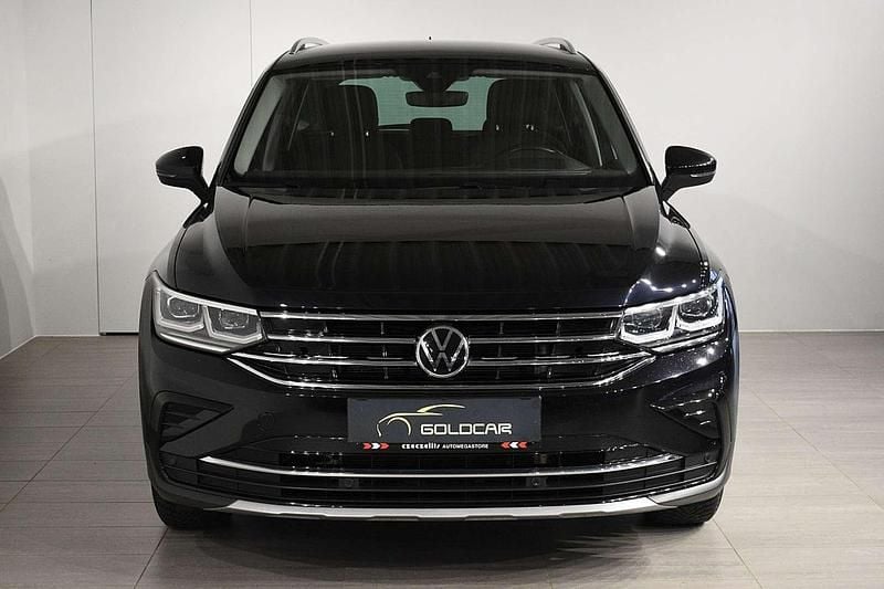 Gebraucht VW Tiguan Elegance 150 PS (110 kW) 2021 Schwarz SUV