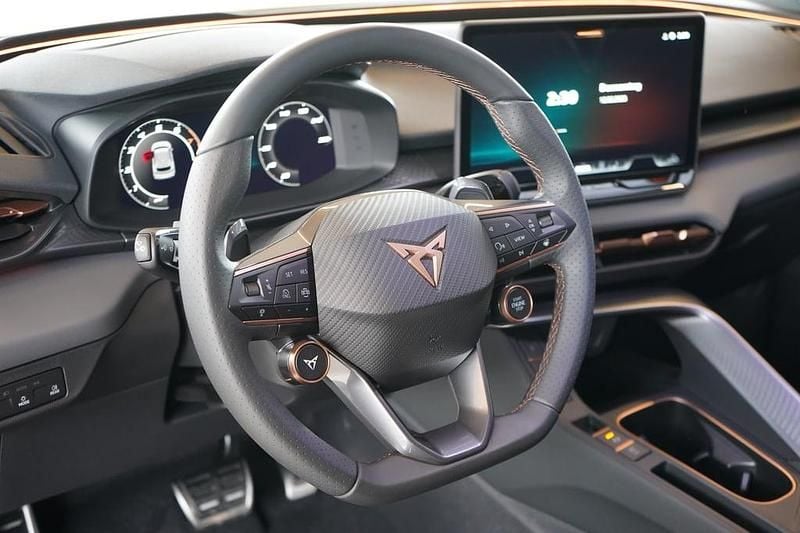 Neu Cupra Terramar 204 PS (150 kW) 2026 Dunkelgrau  metallic SUV