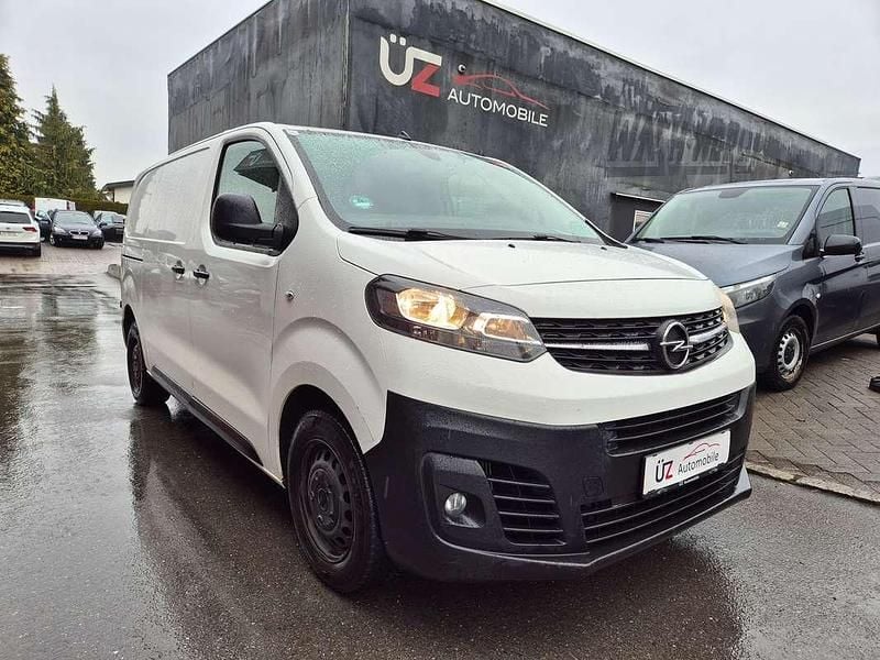 Gebraucht Opel Vivaro Edition 122 PS (89 kW) 2019 Weiß Van / Kleinbus